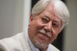 Muri� Luis Puenzo, el cineasta que llev� al cine argentino a su primer Oscar