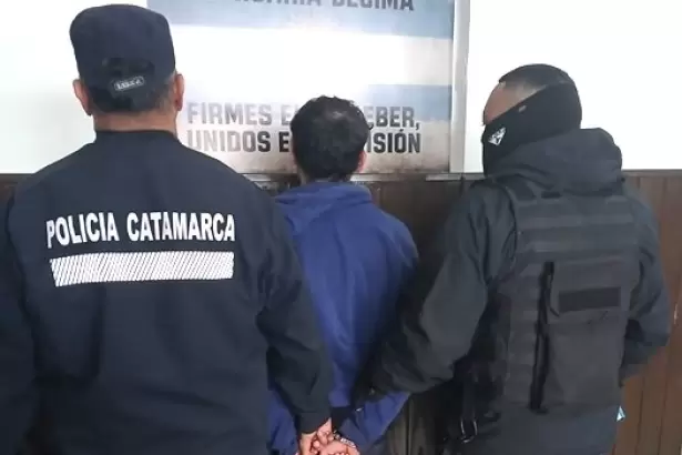 Catamarca: rob� en un comercio de la peatonal, intent� escapar y lo atraparon