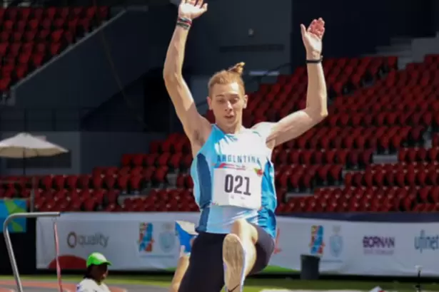 Hist�rico: el catamarque�o Pedro Olmos gan� el oro y rompi� el r�cord sudamericano juvenil