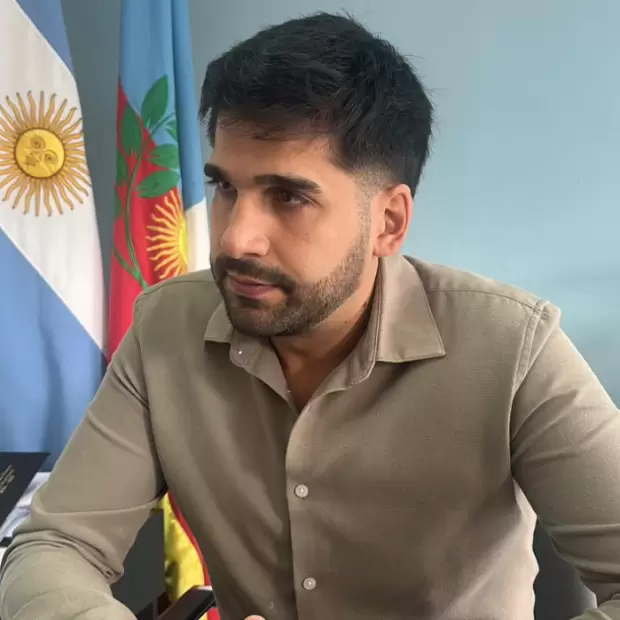 Puente endurece su postura contra Saadi: "Hay que reducir un 60% el organigrama"