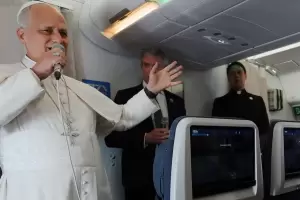 Tras su gira por �frica, Le�n XIV llam� a reactivar el di�logo entre Estados Unidos e Ir�n