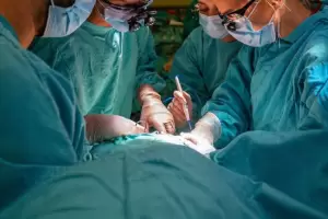 Ni�a catamarque�a fue operada con �xito tras un trabajo articulado con el Garrahan