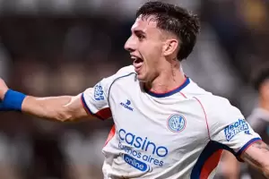 San Lorenzo aguant� y consigui� un triunfo vital ante Platense