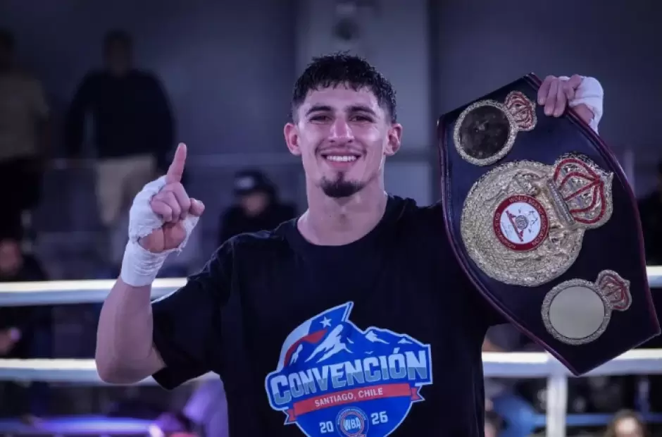 Josu� "La M�quina" Ag�ero