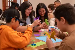 Ampl�an la oferta de talleres para estimular la creatividad en todas las edades