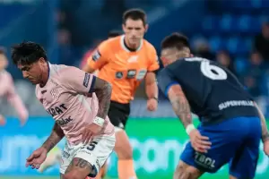 V�lez empat� con Uni�n de Santa Fe y no pudo llegar a la cima de su zona