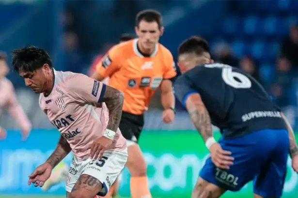 V�lez empat� con Uni�n de Santa Fe y no pudo llegar a la cima de su zona