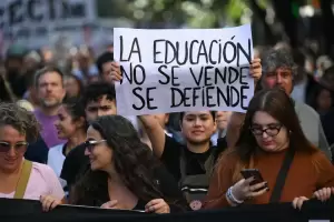 El Gobierno exigi� a las universidades nacionales asegurar la continuidad de clases