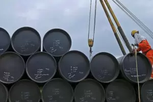 El petr�leo trepa a US$110 por la tensi�n EE.UU.-Ir�n y la salida de Emiratos de OPEP