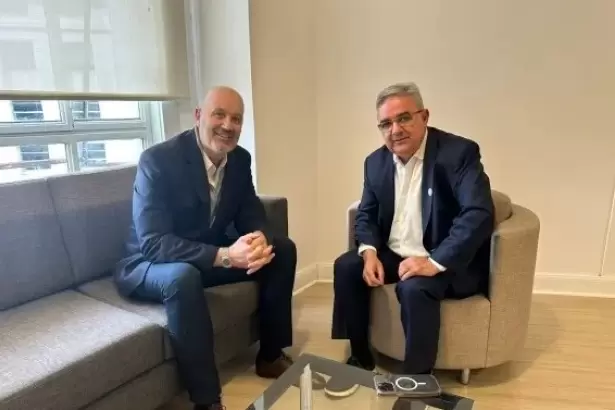 Sturzenegger le pidi� respaldo a Jalil para avanzar con la desregulaci�n