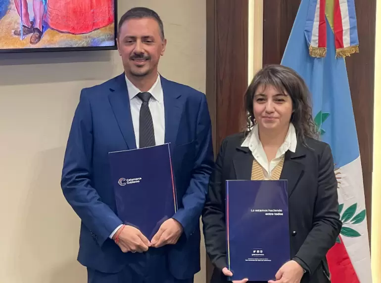 Ver�nica Soria y Luis Castro