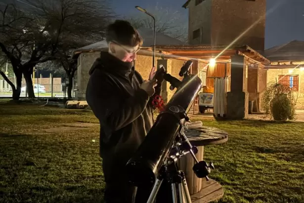 Astroturismo en Catamarca: proponen vivir la Luna Llena desde Casa de la Puna
