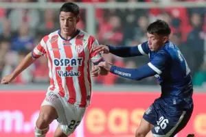 Uni�n se lo empat� a Talleres en la �ltima y sue�a con los octavos
