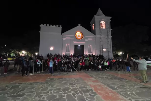 Fe y r�cord: "Tras las huellas del Beato" marca un hito en su Bicentenario
