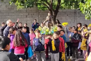 Entronizaci�n y novena: la comunidad de San Jorge honra al Beato Esqui�