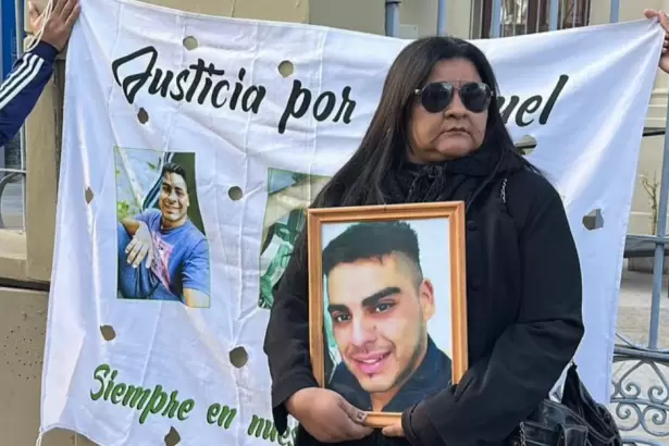 Familiares de "L�tigo" Ferreyra se movilizan exigiendo que se mantengan las condenas