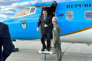 Milei parti� rumbo a EE.UU. para disertar en un foro econ�mico global