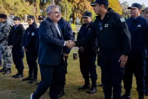 Inauguran nuevas obras en el Polideportivo Policial