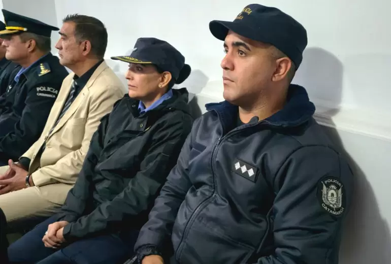 reconocimiento oficial lazarte