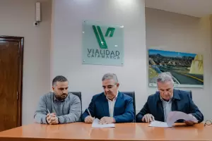 Catamarca: firmaron el contrato para construir el puente de El Pantanillo