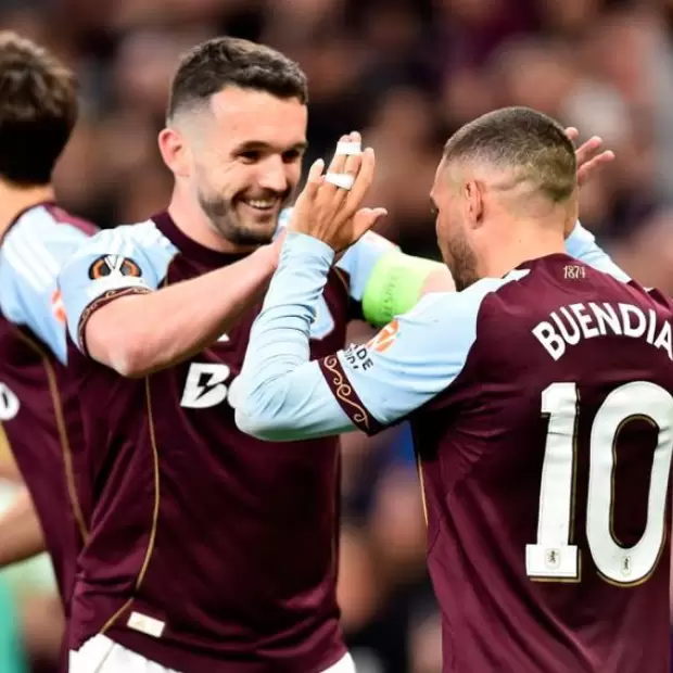 El Aston Villa de Dibu y Buend�a elimin� al Nottingham y jugar� la final de la Europa League