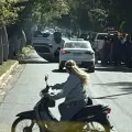 Choque y vuelco cerca del Cementerio: un auto termin� con las ruedas hacia arriba