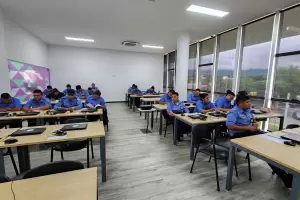 Realizaron una capacitaci�n en herramientas digitales e inteligencia artificial a polic�as