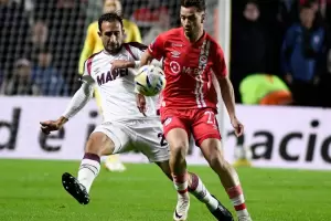 Argentinos Juniors venci�  a Lan�s y jugar� los cuartos de final frente a Hurac�n