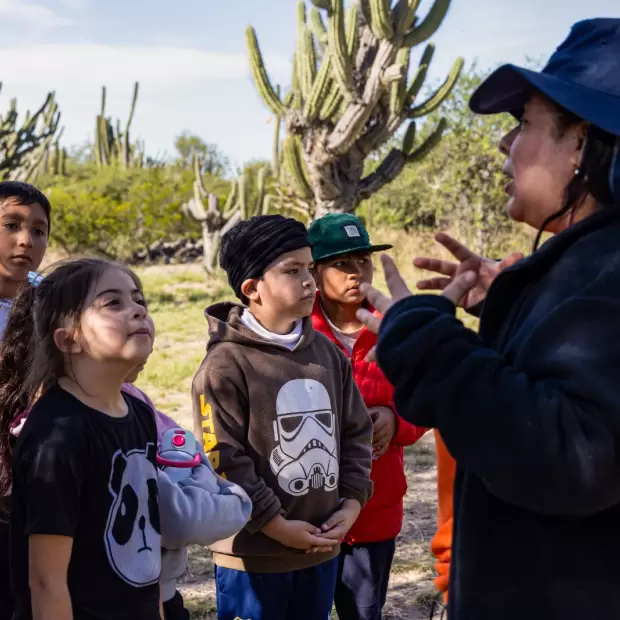 Peque�os anfitriones: alumnos de la Escuela San Mart�n exploraron la Capital
