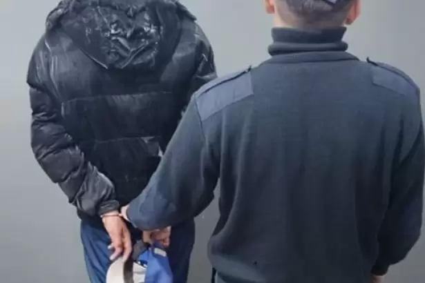 Detienen a un joven por un robo en la Capital