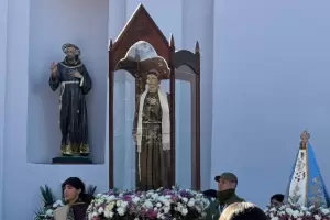 Bicentenario de Esqui�: la historia del Beato y el milagro que sigue emocionando