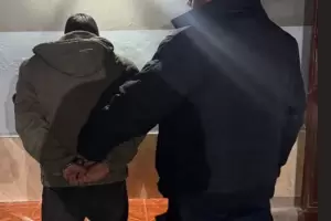 Violento provoc� disturbios, fue agresivo y termin� detenido
