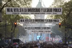 Universidades vuelven a marchar en todo el pa�s en reclamo por presupuesto y salarios