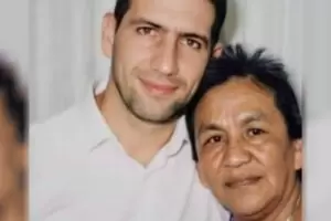El diputado libertario fue al Congreso con un auto futurista valuado en m�s de 200 mil d�lares