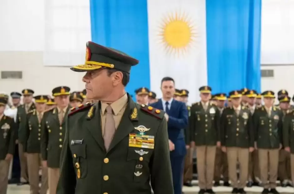 Ministro de Defensa, Carlos Alberto Presti