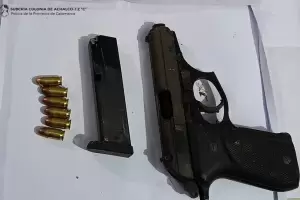 Recuperaron una pistola sustra�da: estaba escondida en un pastizal