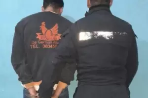 Catamarca: Detuvieron a un hombre por amenazar con hacer explotar una garrafa en la casa de su pareja