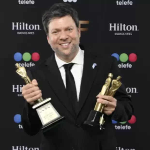 Guido Kaczka conquist� el Mart�n Fierro de Oro 2026 en una gala marcada por la emoci�n