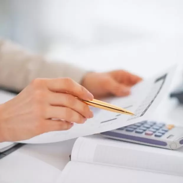 ChatGPT: c�mo tener tu propio asesor financiero preparado por expertos