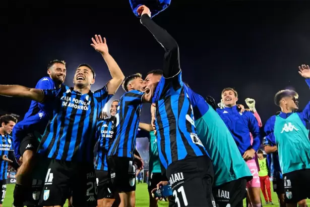 Atl�tico Tucum�n elimin� a Talleres y se meti� en octavos de final de la Copa Argentina
