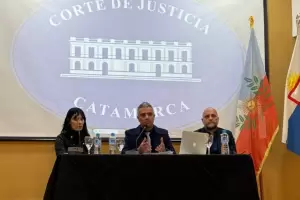"Justicia en las Escuelas: Juicio por Jurado" fortalece la educaci�n c�vica en Catamarca