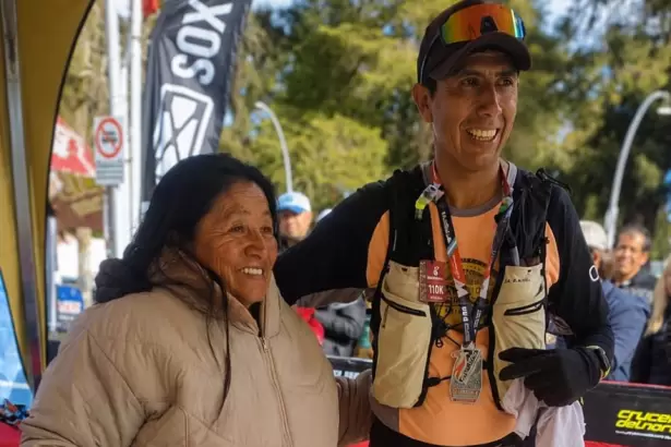 Los atletas fiambalenses hicieron historia en el Desert Trail 2026