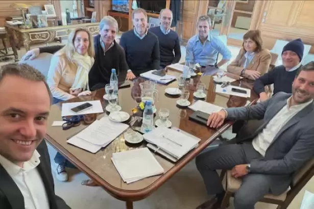 El Gobierno analiza cambios en la reforma electoral y unas PASO optativas
