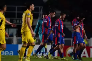 Papel�n de San Lorenzo: perdi� con Recoleta y qued� afuera de la Sudamericana