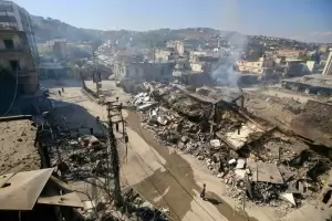 Israel intensifica su ofensiva en el sur del L�bano y ordena la evacuaci�n total de Tiro