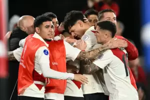 River gol�o a Blooming y sac� el pasaje para los octavos de la Sudamericana