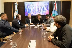 El Gobierno fortalece la articulaci�n con el sector minero para realizar mejoras en escuelas de la Puna