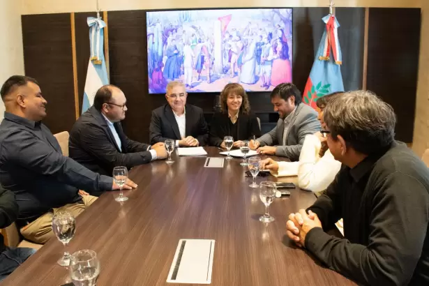 El Gobierno fortalece la articulaci�n con el sector minero para realizar mejoras en escuelas de la Puna