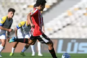 Estudiantes gole� 3-0 a Central y pas� a octavos de final de la Copa Argentina