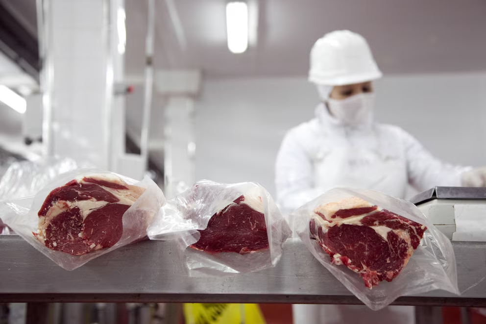 La carne vacuna pierde terreno: el consumo cayó 11,5% y los precios redefinen el mercado interno